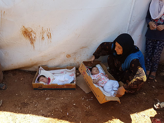 Savaşın gölgesindeki bebekler için "beşik kampanyası'